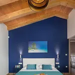 Karla Tar Villa Tar-Vabriga