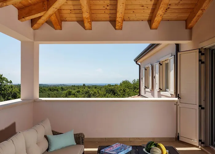 Karla Tar Tar-Vabriga